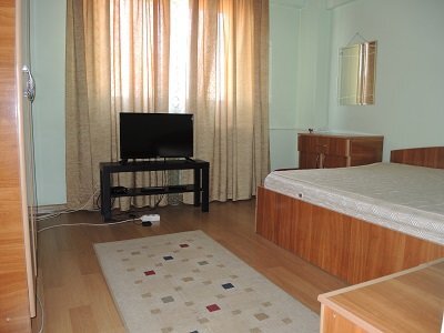 Crangasi Inchiriez apartament doua (2) camere in zona Crangasi - mobilat