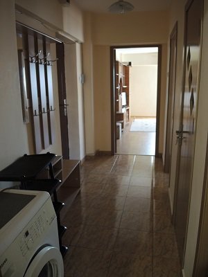 Crangasi Inchiriez apartament doua (2) camere in zona Crangasi - mobilat